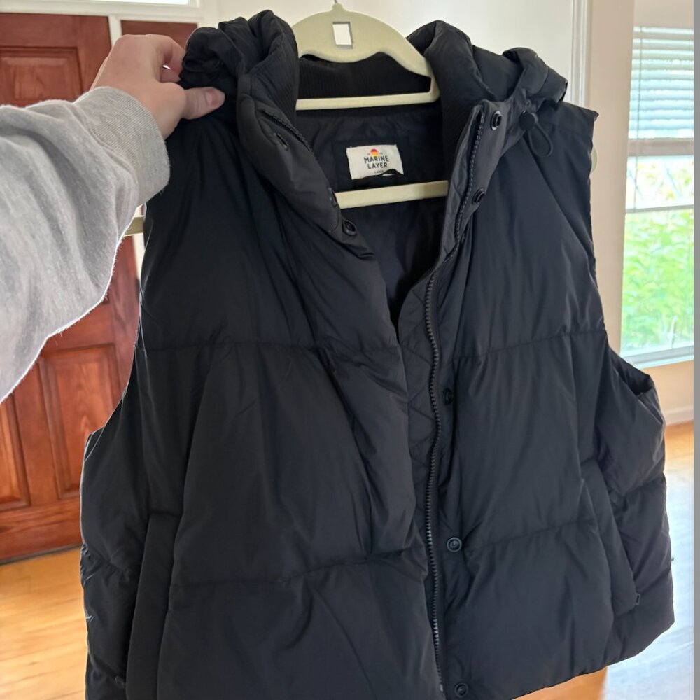 Marine Layer Crop Puffer Vest With Hood - Size L